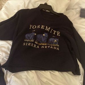 John Gault Navy Blue Yosemite Nevada Long-sleeved Cropped Top